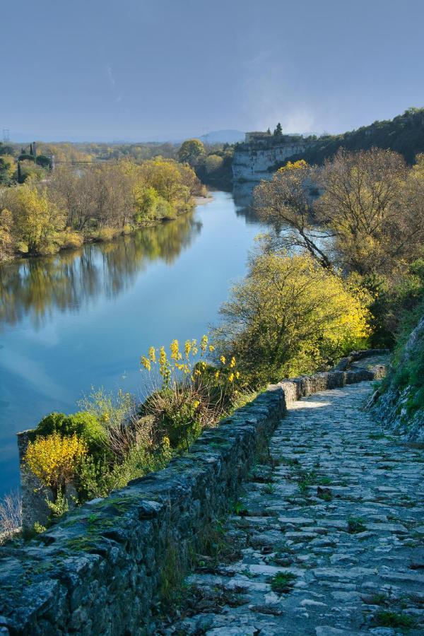 Le Castélas Aigueze Kültér fotó